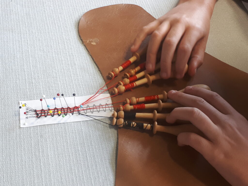 Promotion des Métiers Manuels par L’Association « De l’Or Dans Les Mains »