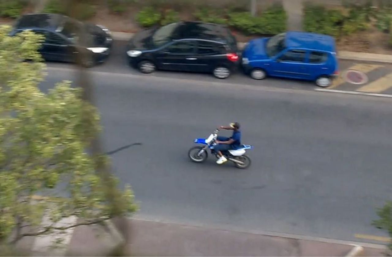Des motocyclistes fuyant après avoir blessé gravement une enfant de 4 ans à Bordères-sur-l’Échez