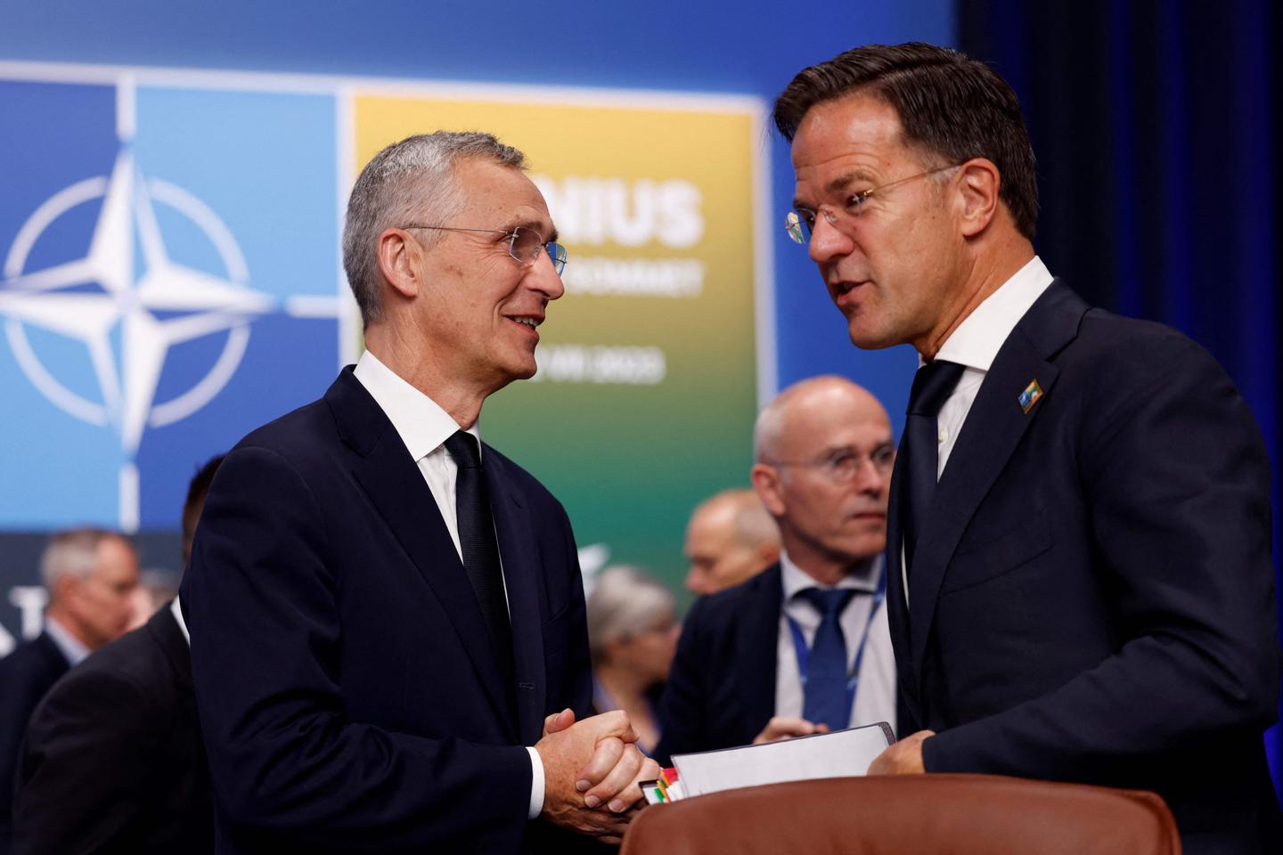 Trump détruit la défense ukrainienne : une trahison qui ébranle l’OTAN et l’UE