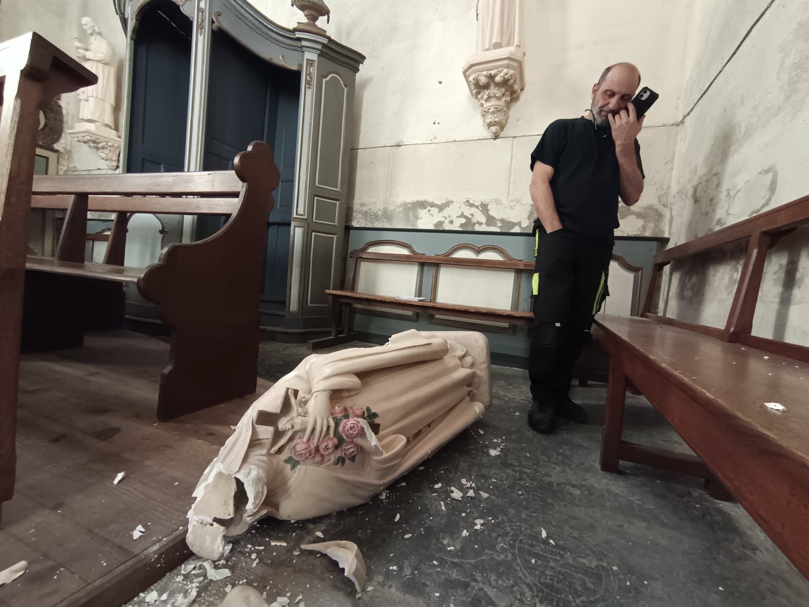 Acte anti-chrétien à Montcenis : deux statues détruites dans l’église de la commune